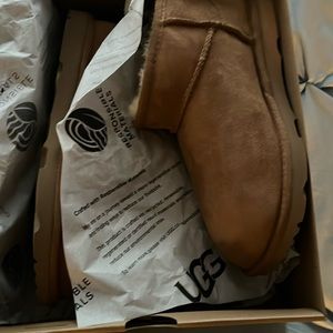 Kids classic ultra mini size 5 NIB